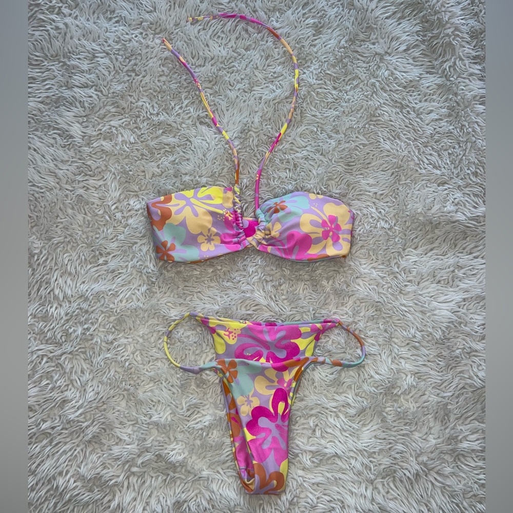 Princess Polly Maisy Bikini - Picture 4 of 12